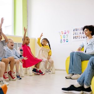 Combo: Taller de Zancos Y Refuerzo Escolar en Caminadores, Párvulos, Pre-Jardín, Jardín O Transición, 3 Meses
