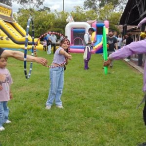 Fiesta Infantil: Recreación, Inflable, Decoración Y 2 Trucos De Magia Sencilla, 15 Niños Máximo - Plan Urano
